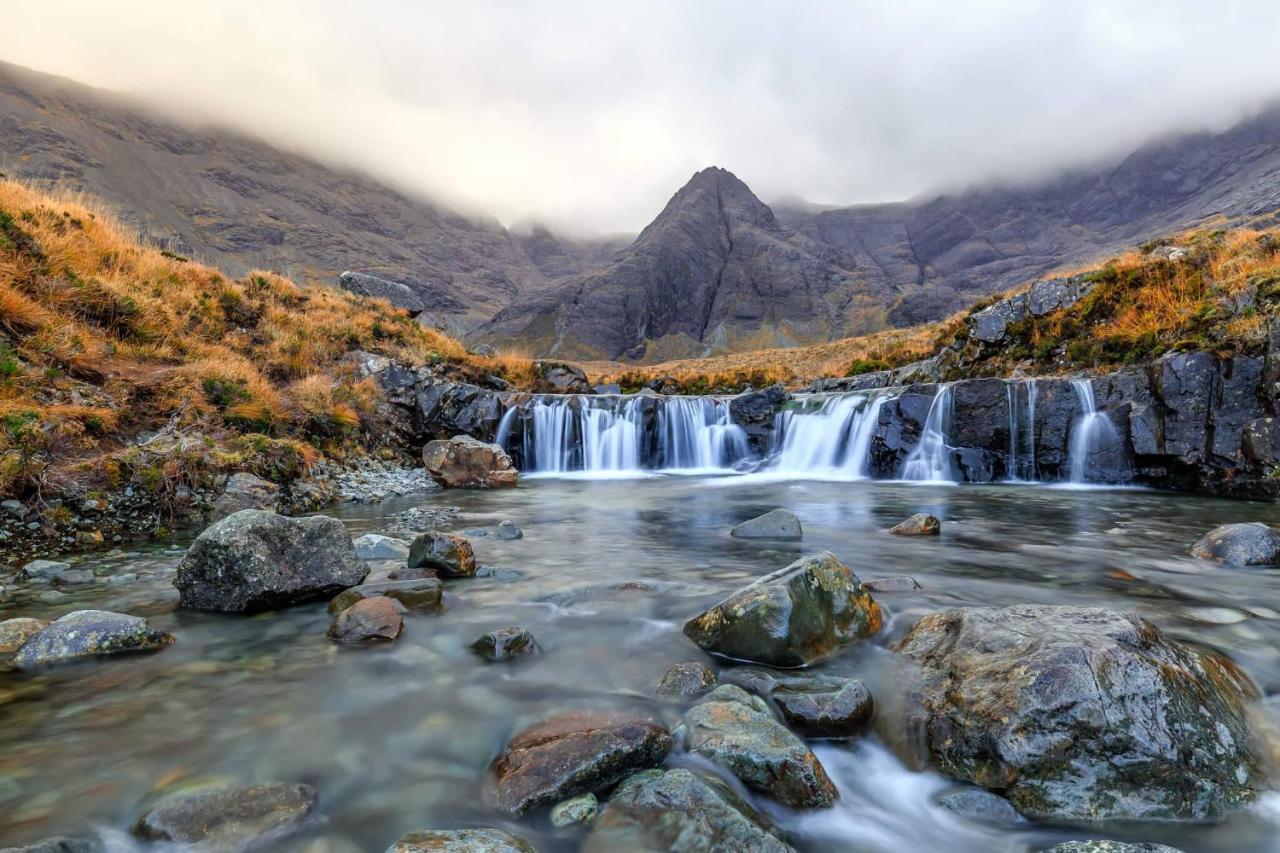 Tigh Lachie, Mary'S Thatched Cottages, Elgol, Isle Of Skye Luaran gambar