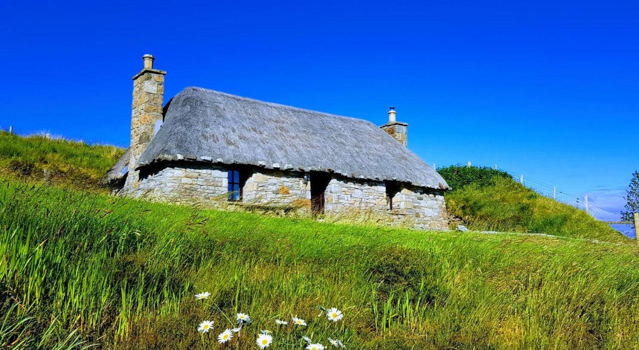 Tigh Lachie, Mary'S Thatched Cottages, Elgol, Isle Of Skye Luaran gambar